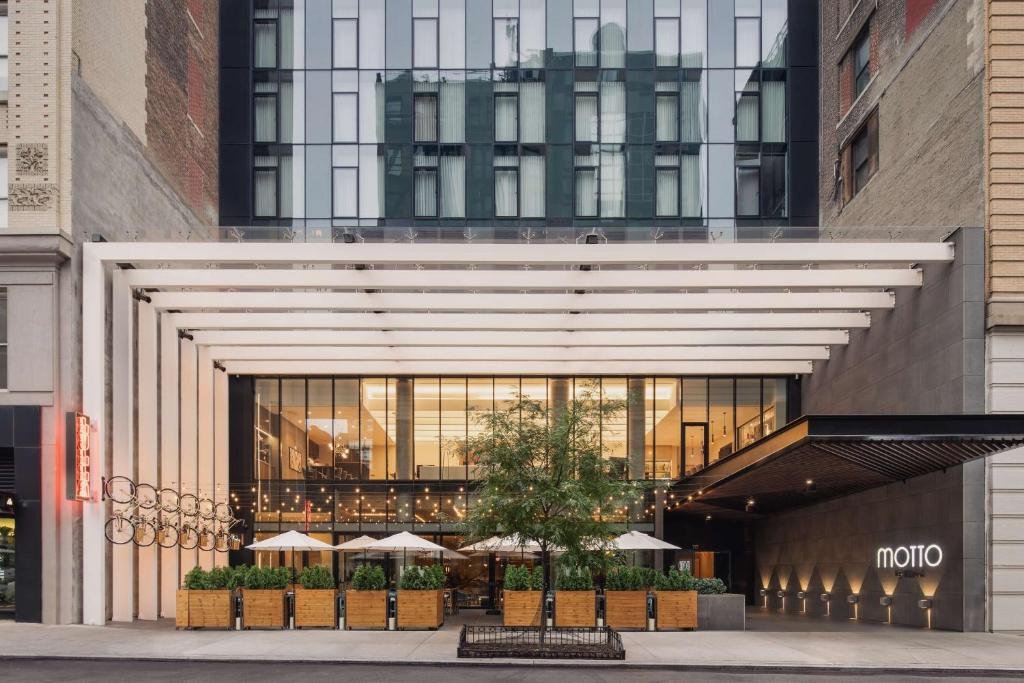 Explore Unique Stays At Motto By Hilton Chelsea: A Guide